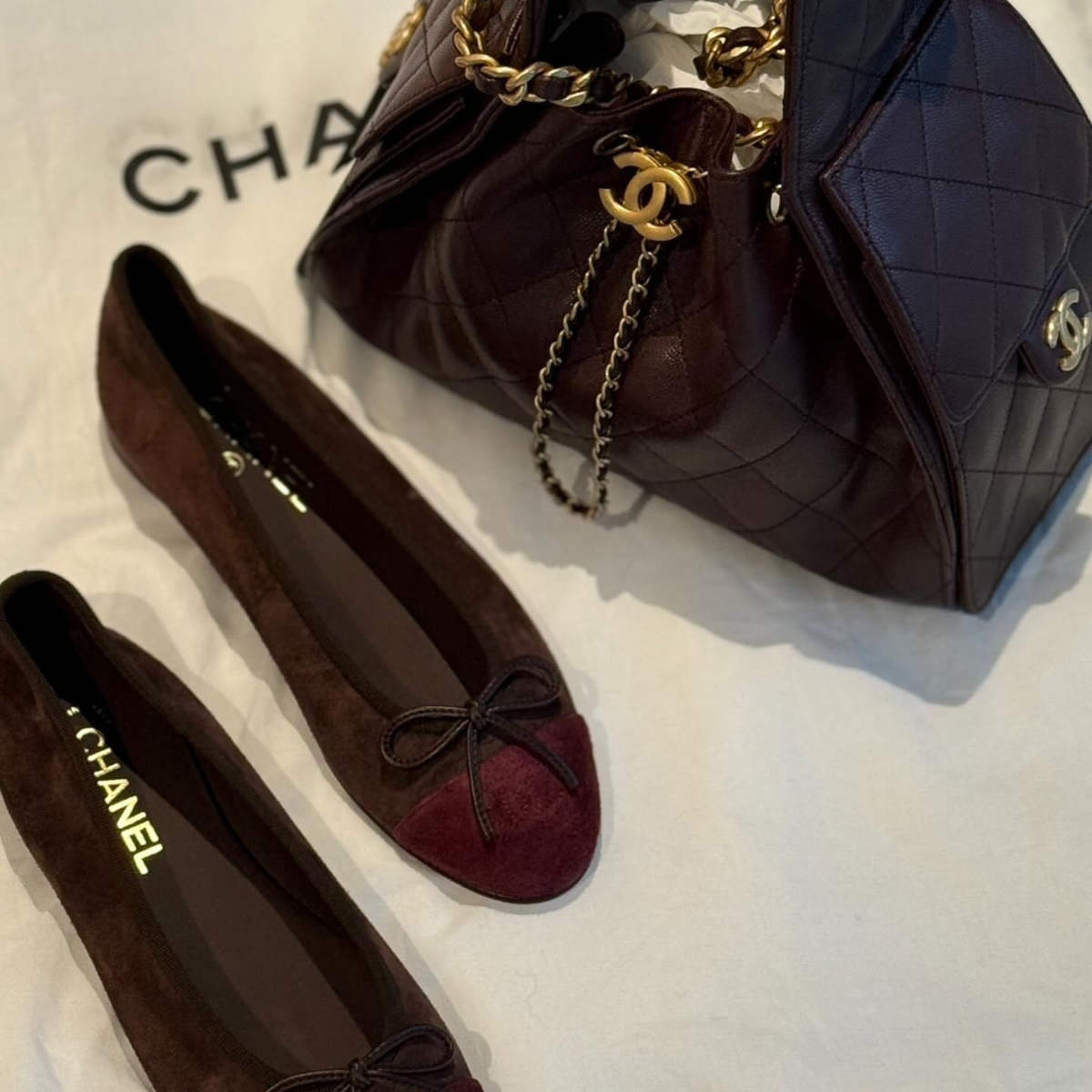 CHANEL 25 BORDEAUX CAVIAR & BALLERINA FLATS SET