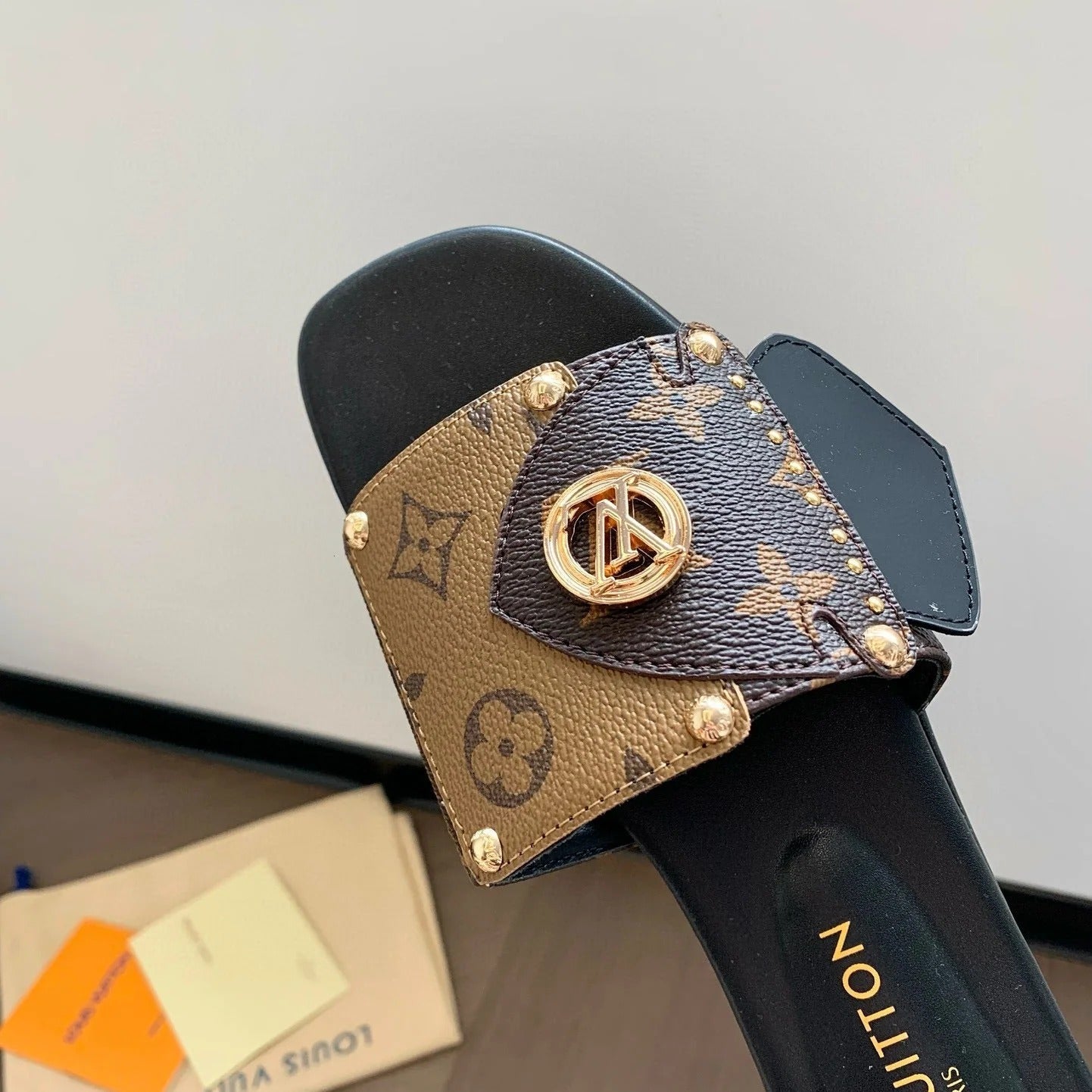 LOUIS VUITTON LV FRAME MULES MARRON CACAO LEATHER